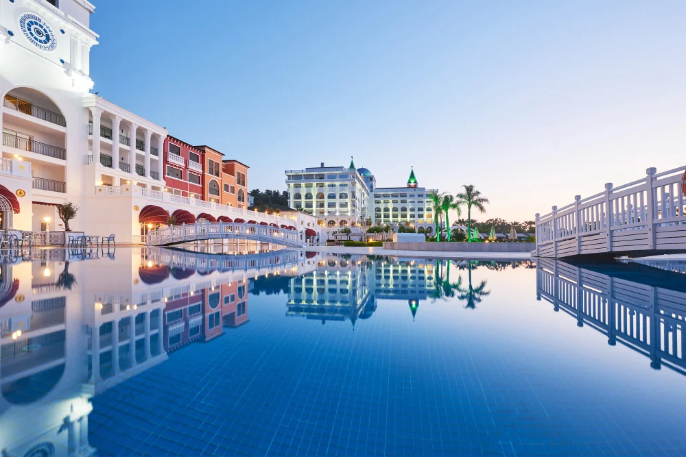 Five Star Resorts: Unforgettable Escapes
