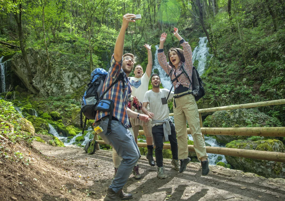 What Makes Outdoor Adventure Tours Special?