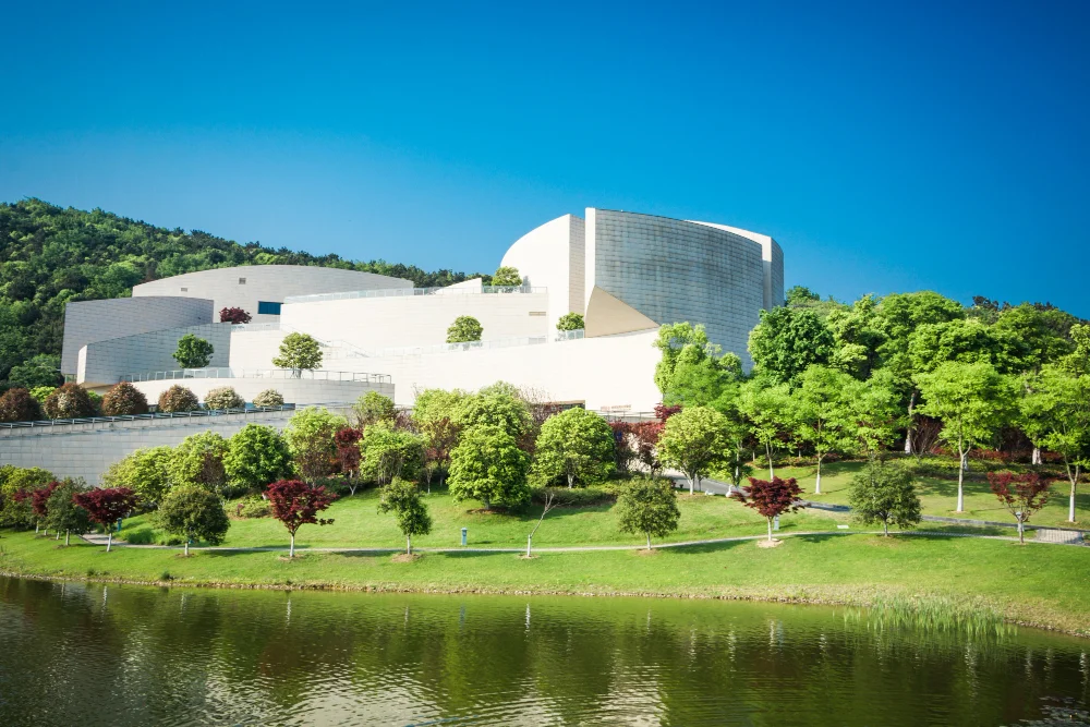 The Importance of Designing Luxury Homes Green