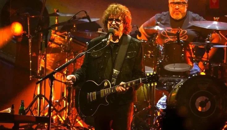 Jeff Lynne ELO Net Worth Overview