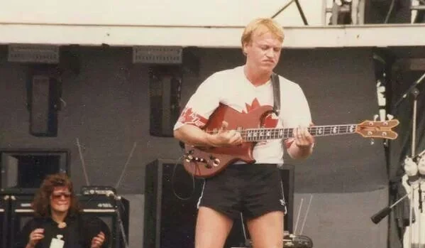 Mark King Net Worth – Estimated Earnings