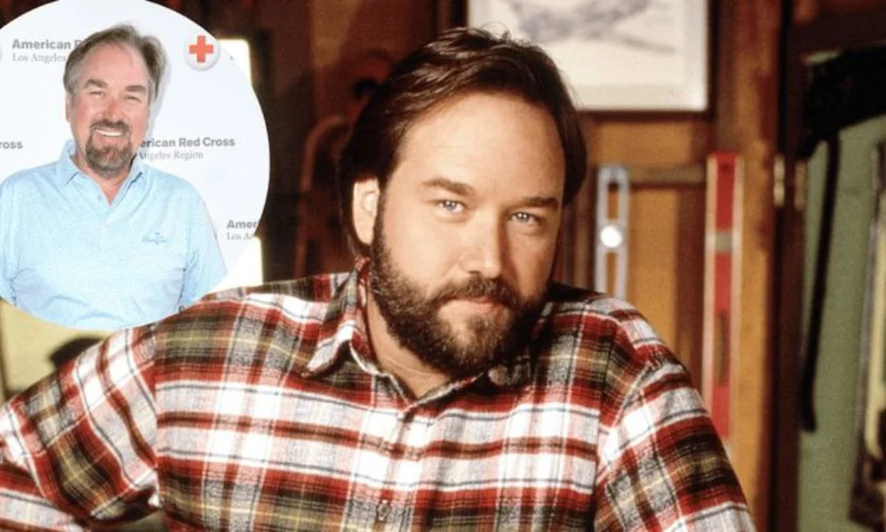 A man with a beard in a plaid shirt-richard karn net worth
