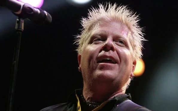 Dexter Holland Net Worth: Breakthrough with The Offspring