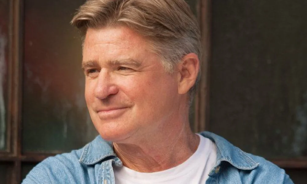 A middle-aged man-treat williams net worth