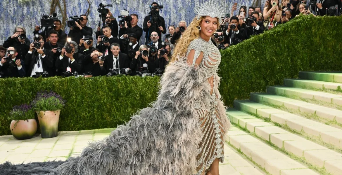 Beyoncé Met Gala 2026 Dress: The Crystal Skeleton Gown That Broke a 10-Year Silence
