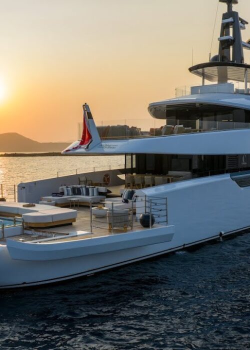 best luxury day yachts 2026
