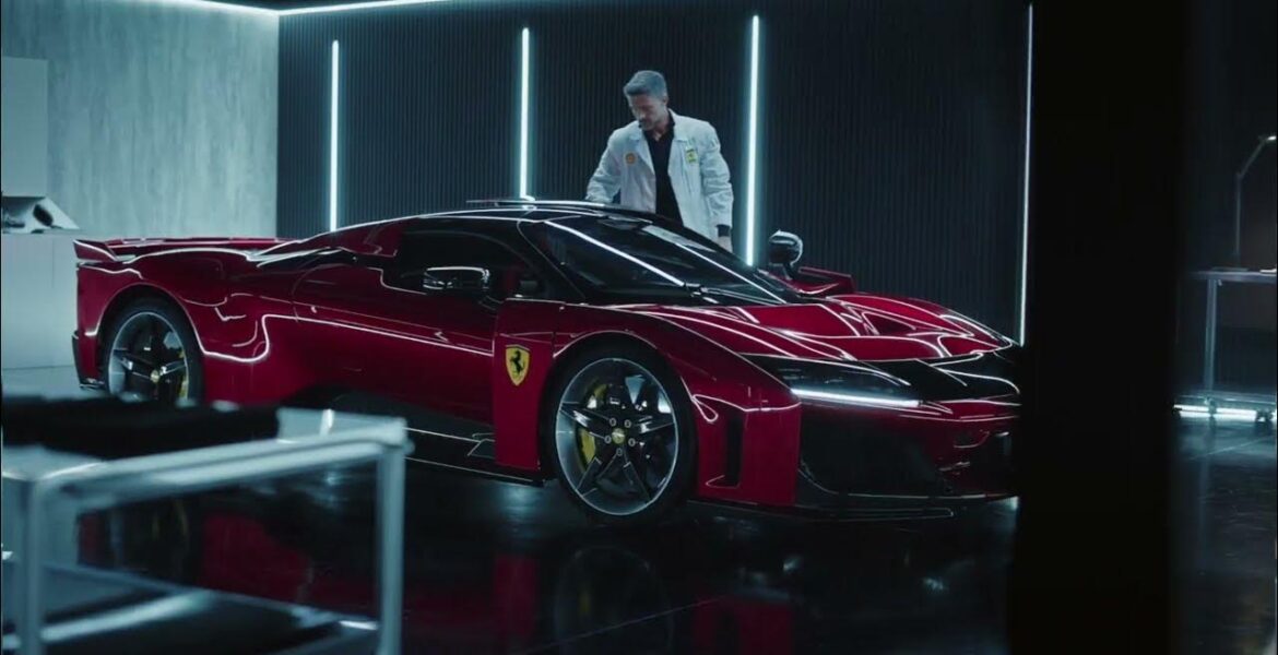 ferrari f80 vs f40 comparision